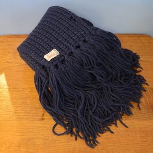 Hollister Knit Winter Scarf